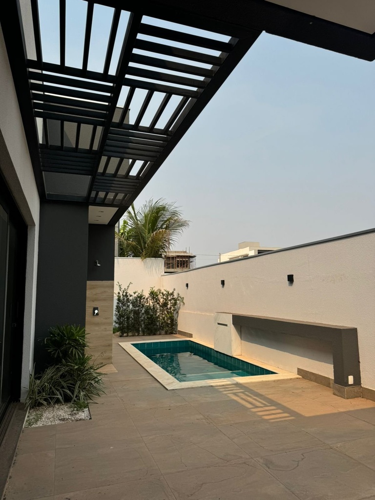 residential-/-condo-3-quartos-179m2-petropolis-varzea-grande-mt