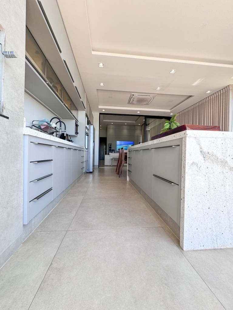 residential-/-condo-3-quartos-250m2-petropolis-varzea-grande-mt