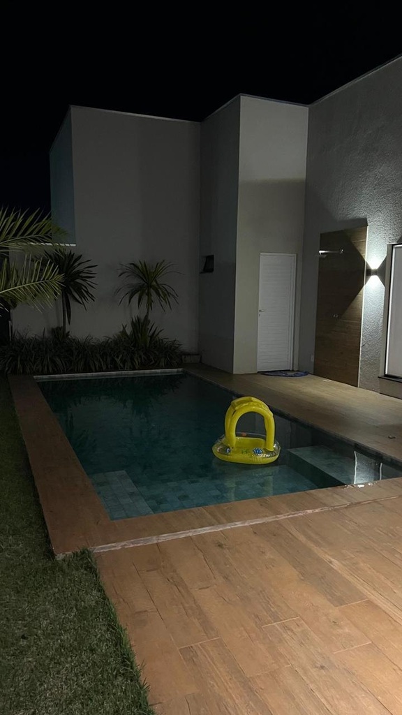 residential-/-condo-3-quartos-201m2-petropolis-varzea-grande-mt