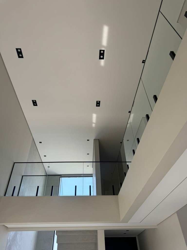 residential-/-condo-14-quartos-387m2-petropolis-varzea-grande-mt