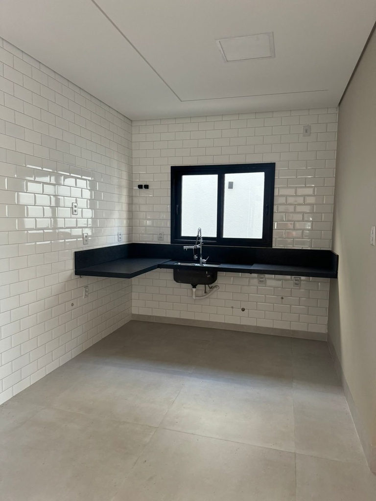 residential-/-condo-14-quartos-387m2-petropolis-varzea-grande-mt