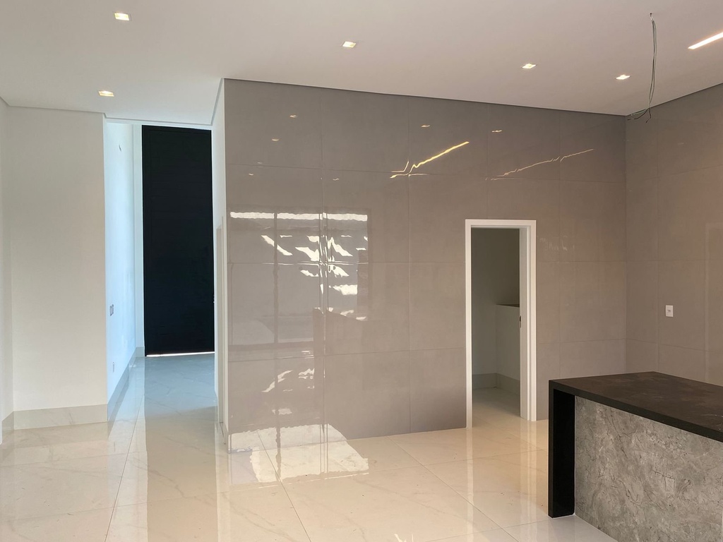 residential-/-condo-3-quartos-237m2-ribeirao-do-lipa-cuiaba-mt