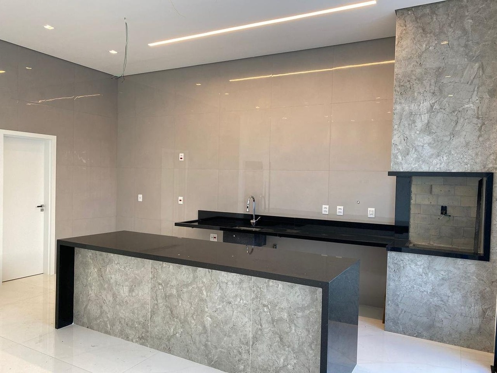 residential-/-condo-3-quartos-237m2-ribeirao-do-lipa-cuiaba-mt