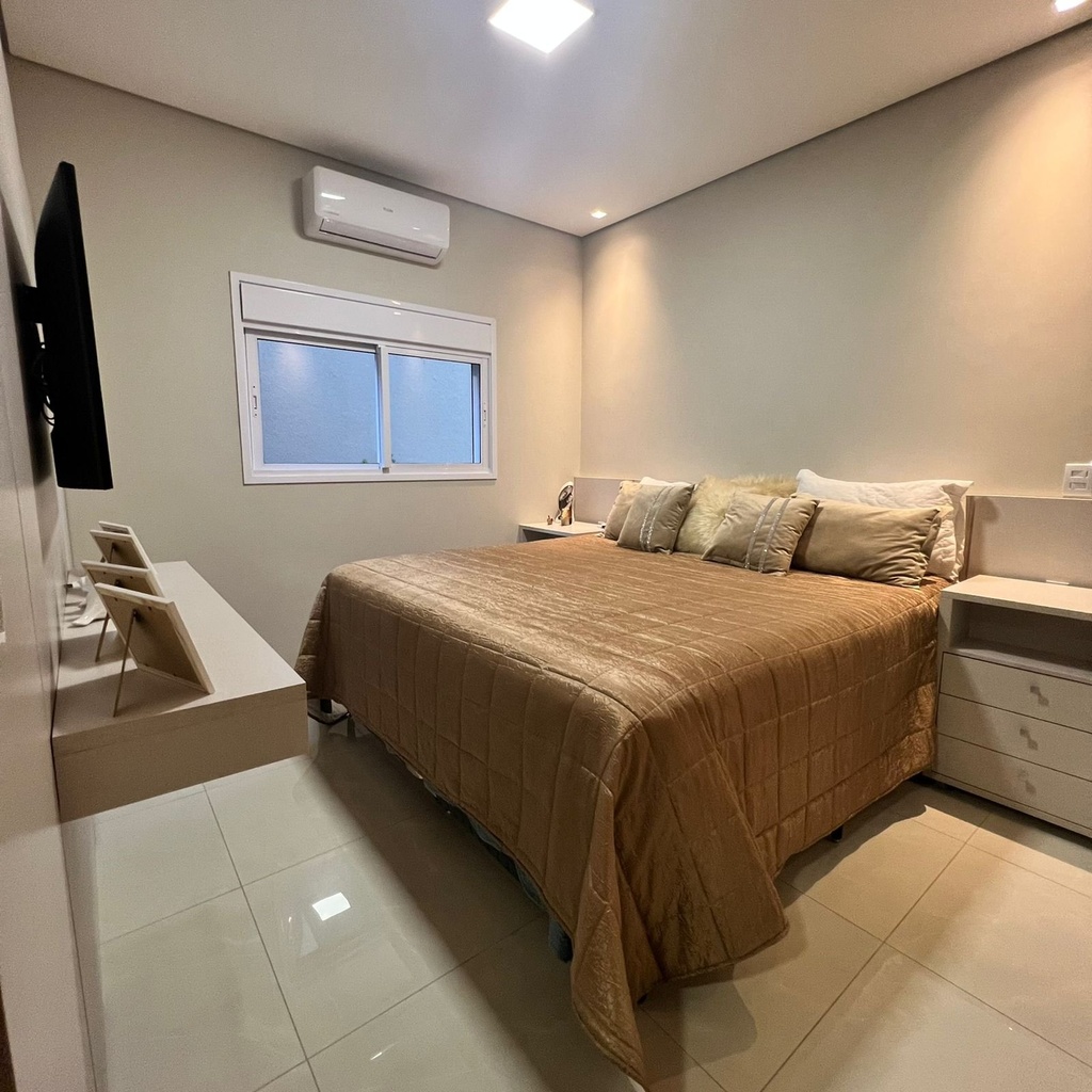 residential-/-condo-4-quartos-268m2-jardim-imperial-cuiaba-mt