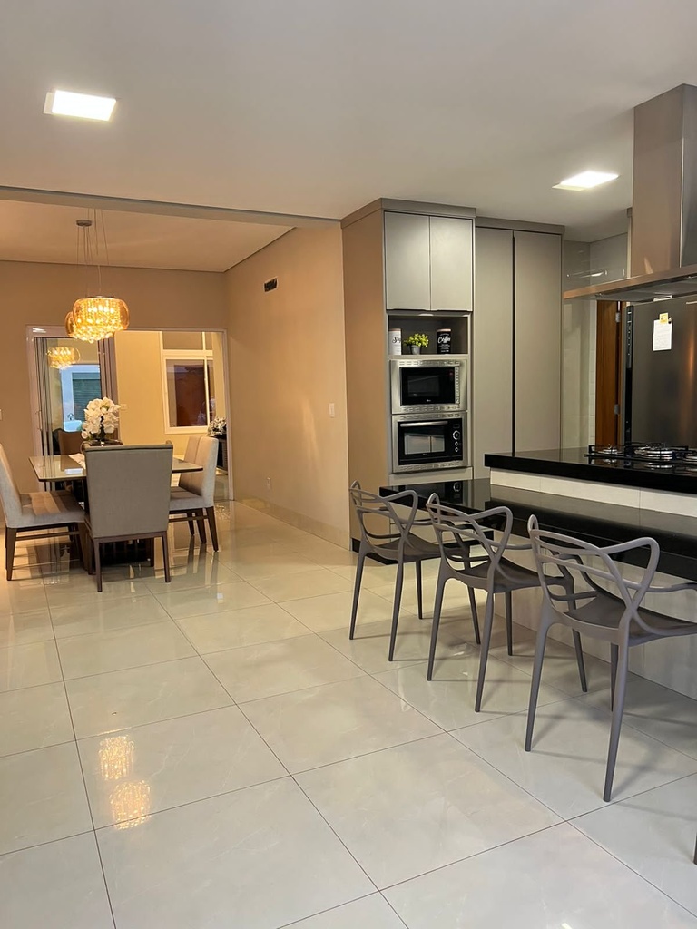 residential-/-condo-4-quartos-268m2-jardim-imperial-cuiaba-mt