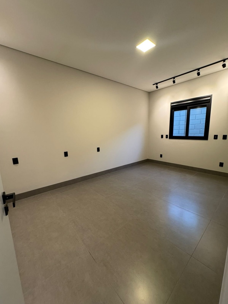 residential-/-condo-4-quartos-325m2-condominio-florais-da-mata-varzea-grande-mt