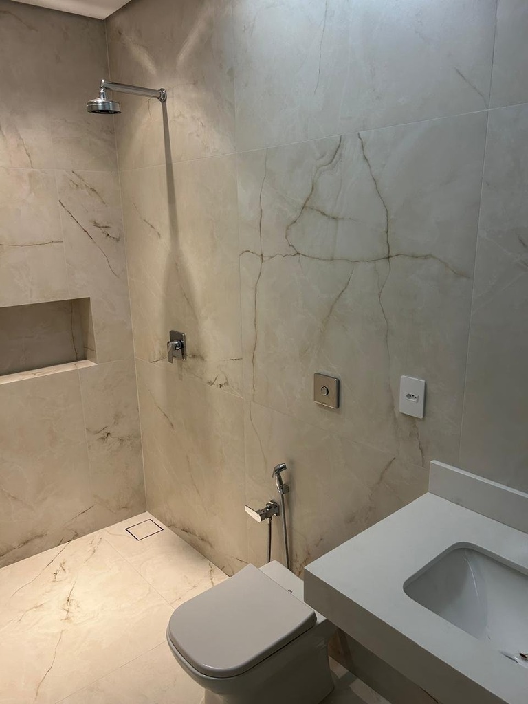 residential-/-condo-3-quartos-250m2-condominio-florais-italia-cuiaba-mt