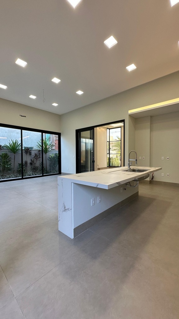 residential-/-condo-3-quartos-247m2-condominio-florais-italia-cuiaba-mt