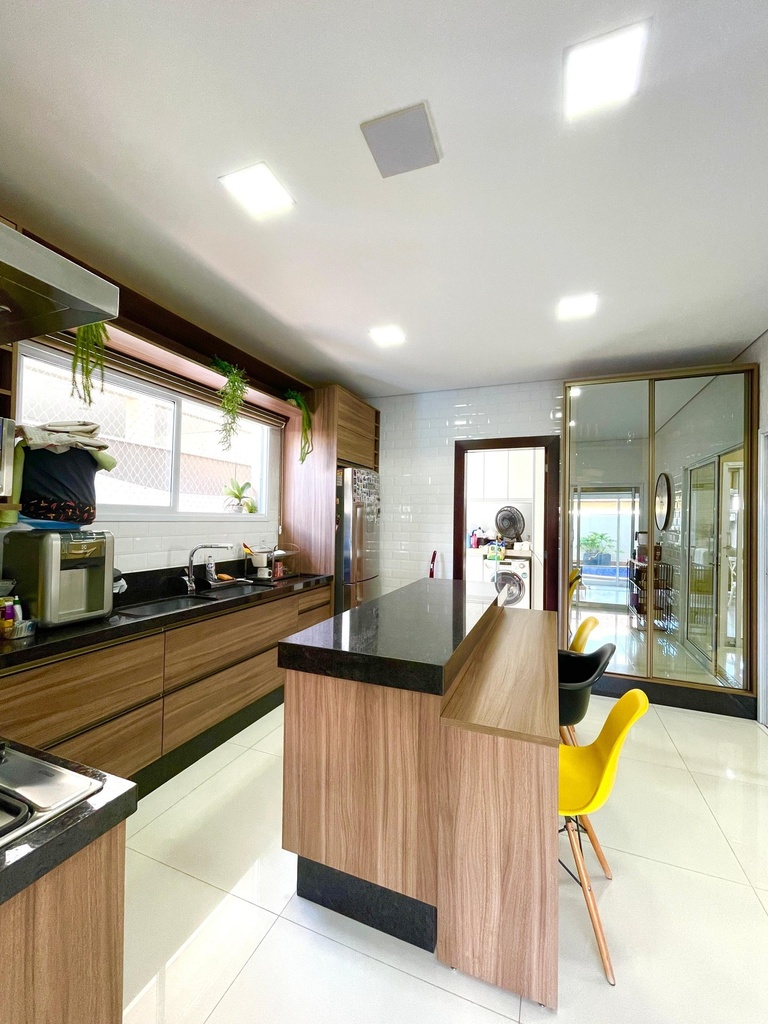 residential-/-home-4-quartos-405m2-jardim-imperial-cuiaba-mt
