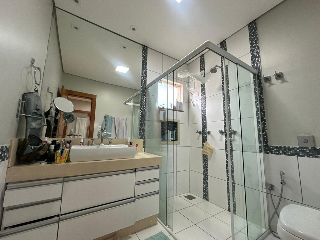 residential-/-home-4-quartos-204m2-jardim-imperial-cuiaba-mt