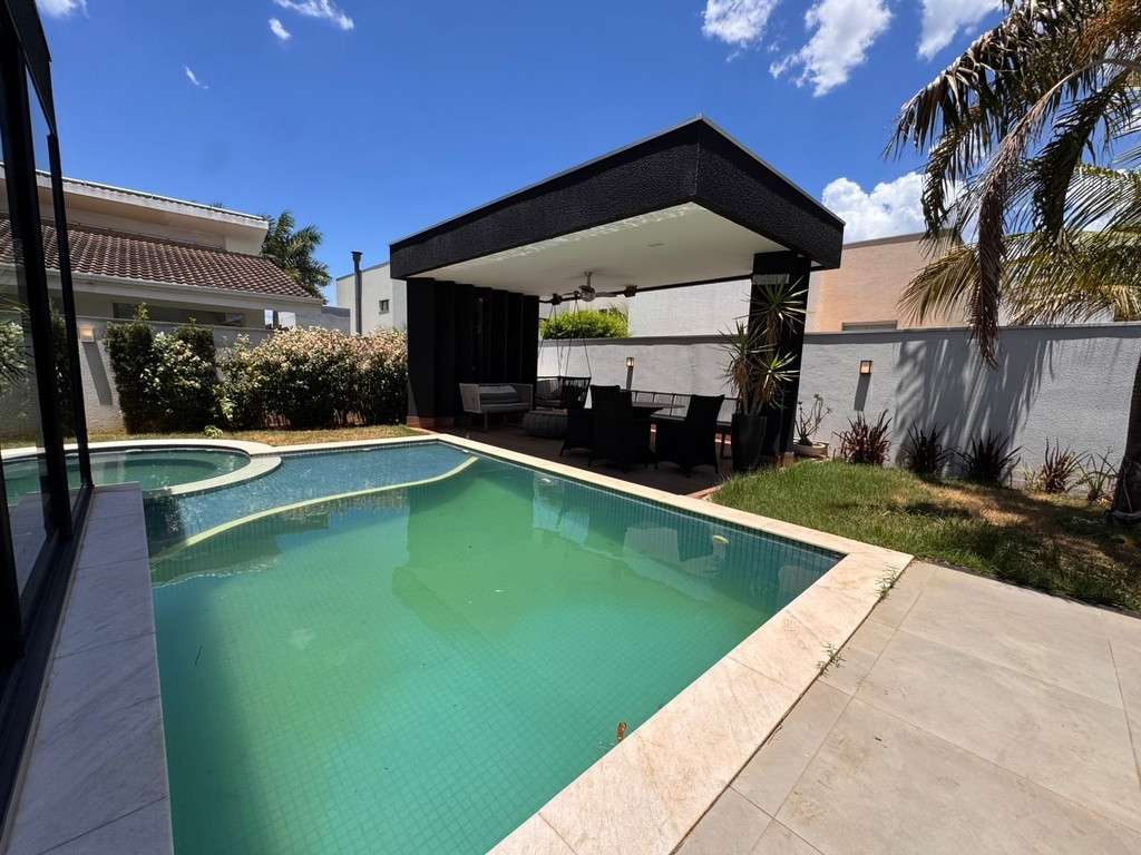 residential-/-home-3-quartos-270m2-jardim-imperial-cuiaba-mt