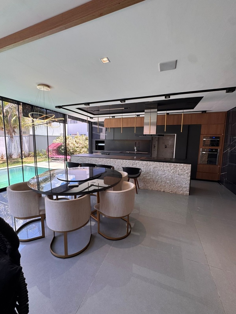 residential-/-home-3-quartos-270m2-jardim-imperial-cuiaba-mt